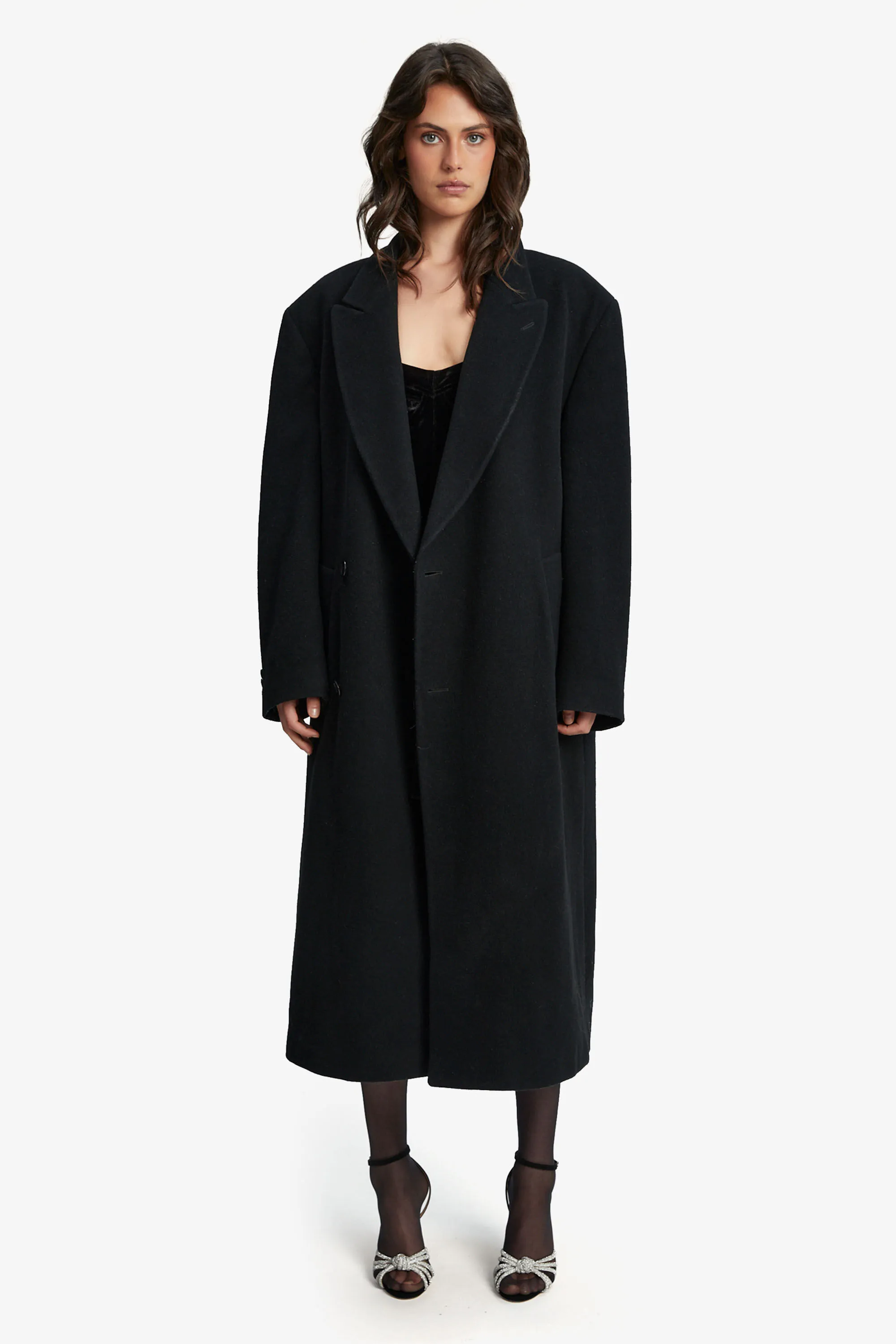 classic oversized coat in black