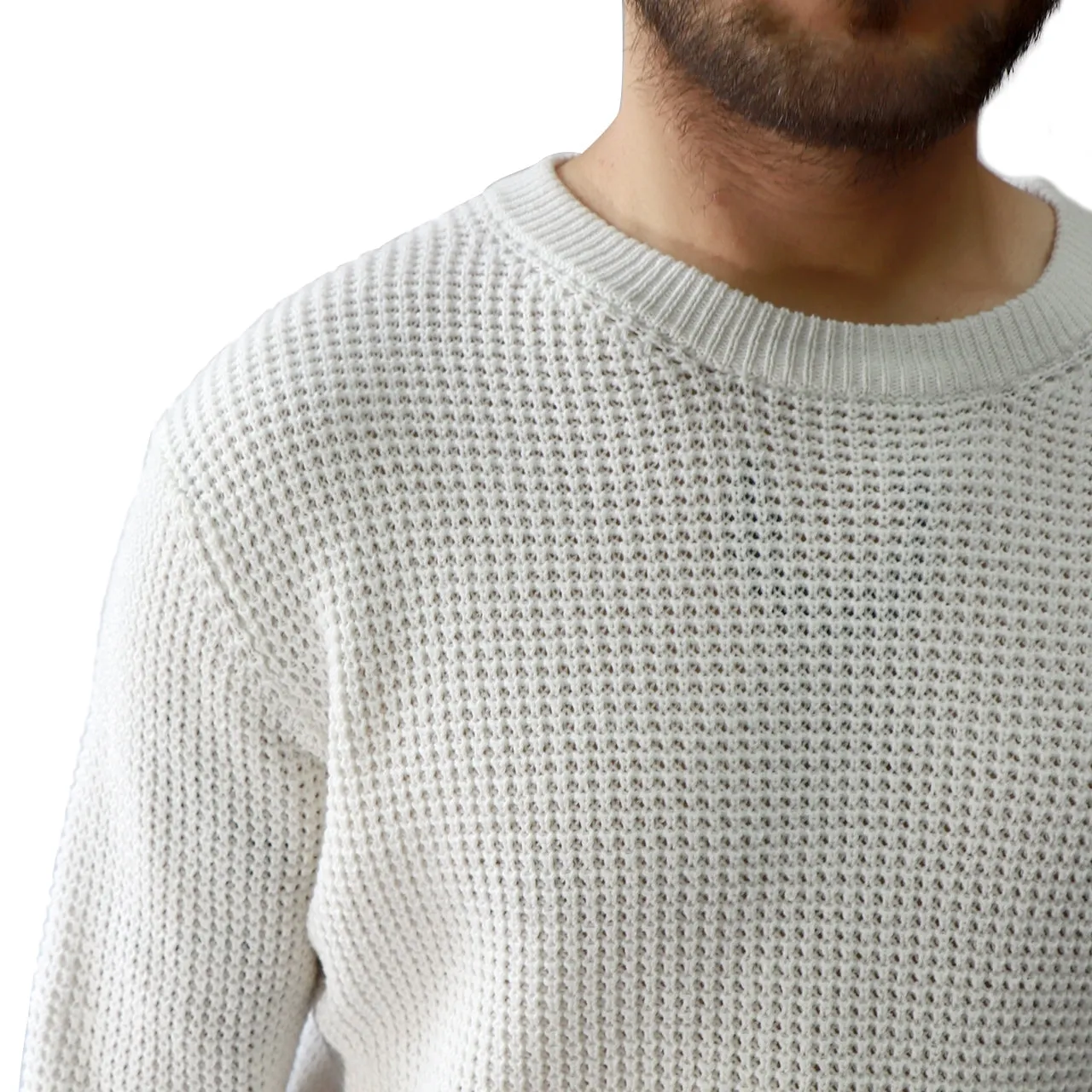 EGG WHITE KNIT SWEATER