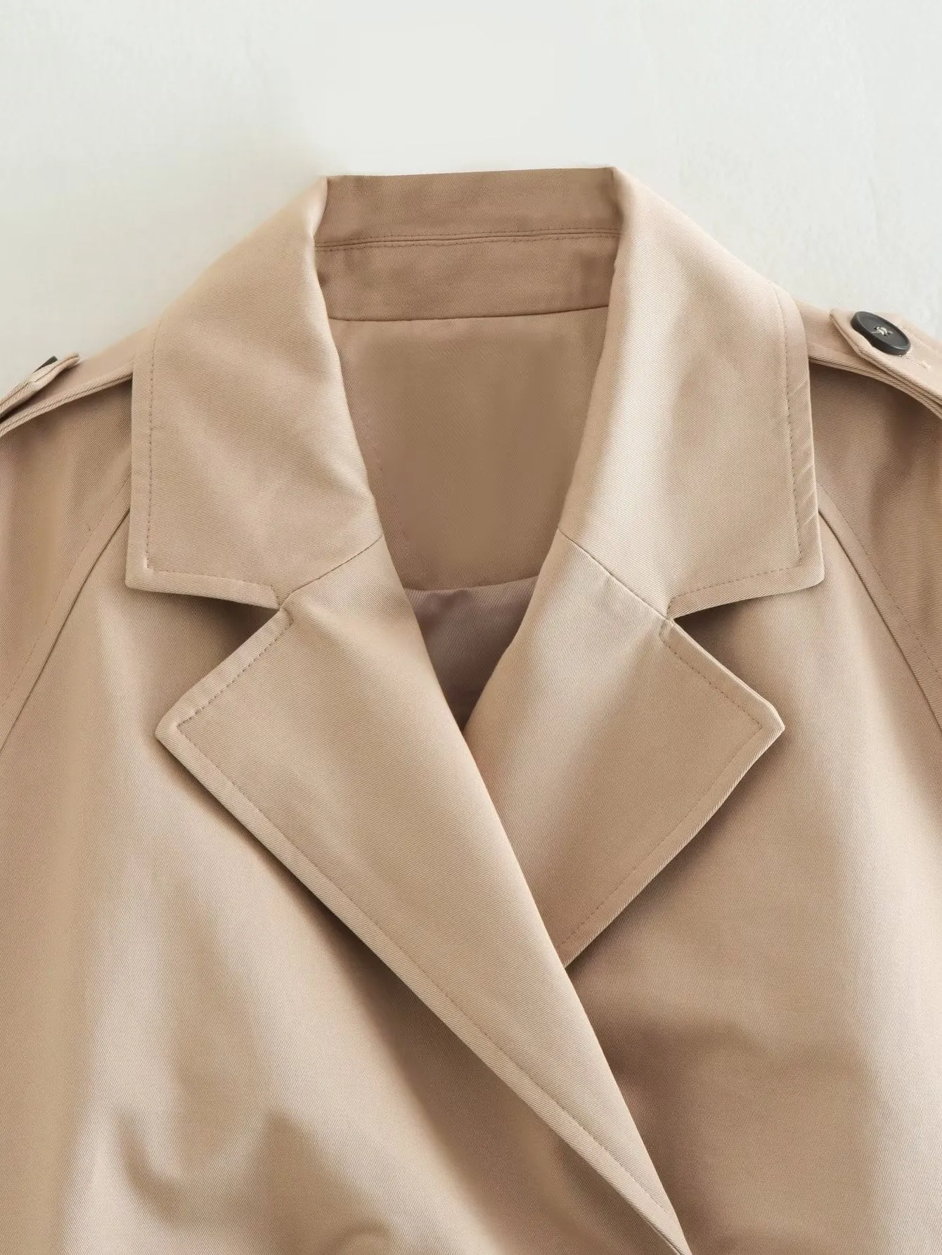 ESTELLE CROPPED TRENCH COAT