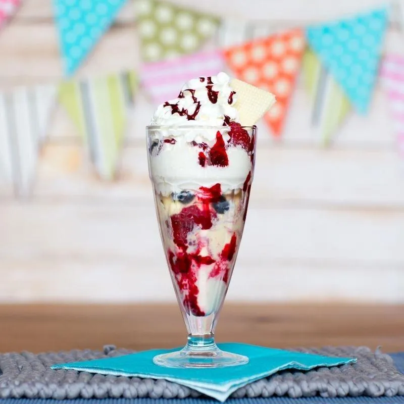 Glassware | Ice Cream Sundae Glasses - 350ml - Clear - Pack of 4 | Argon Tableware