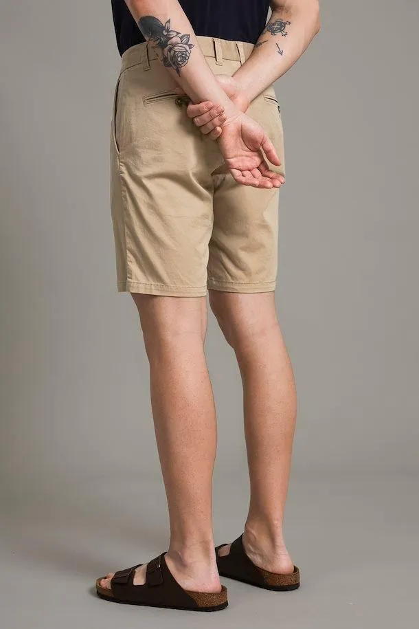 Matinique MApristu Chino Shorts in Light Beige