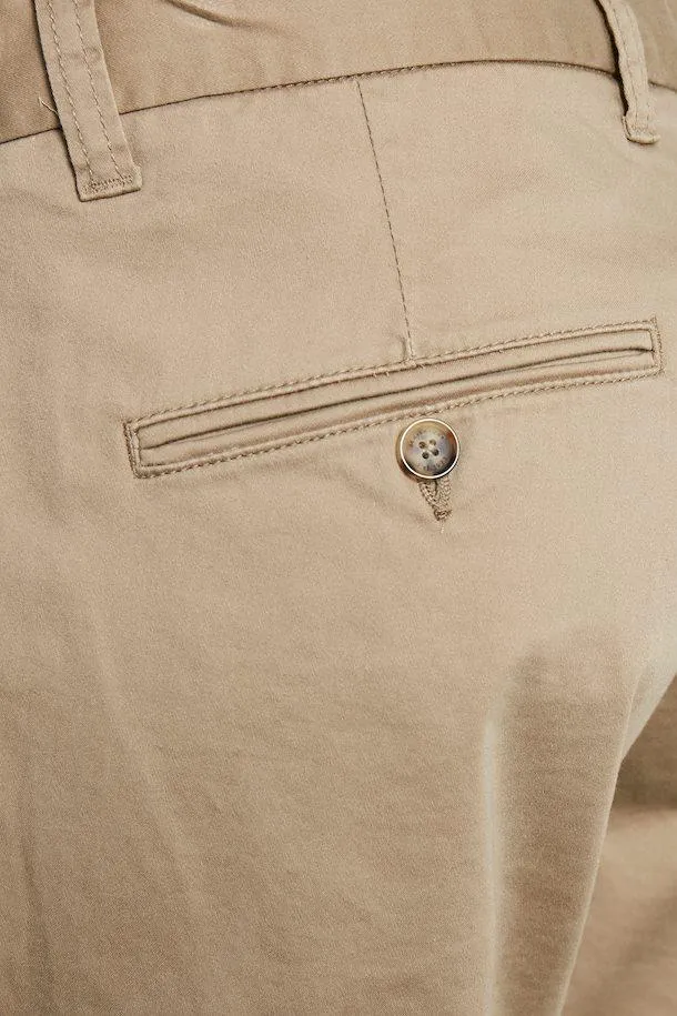 Matinique MApristu Chino Shorts in Light Beige