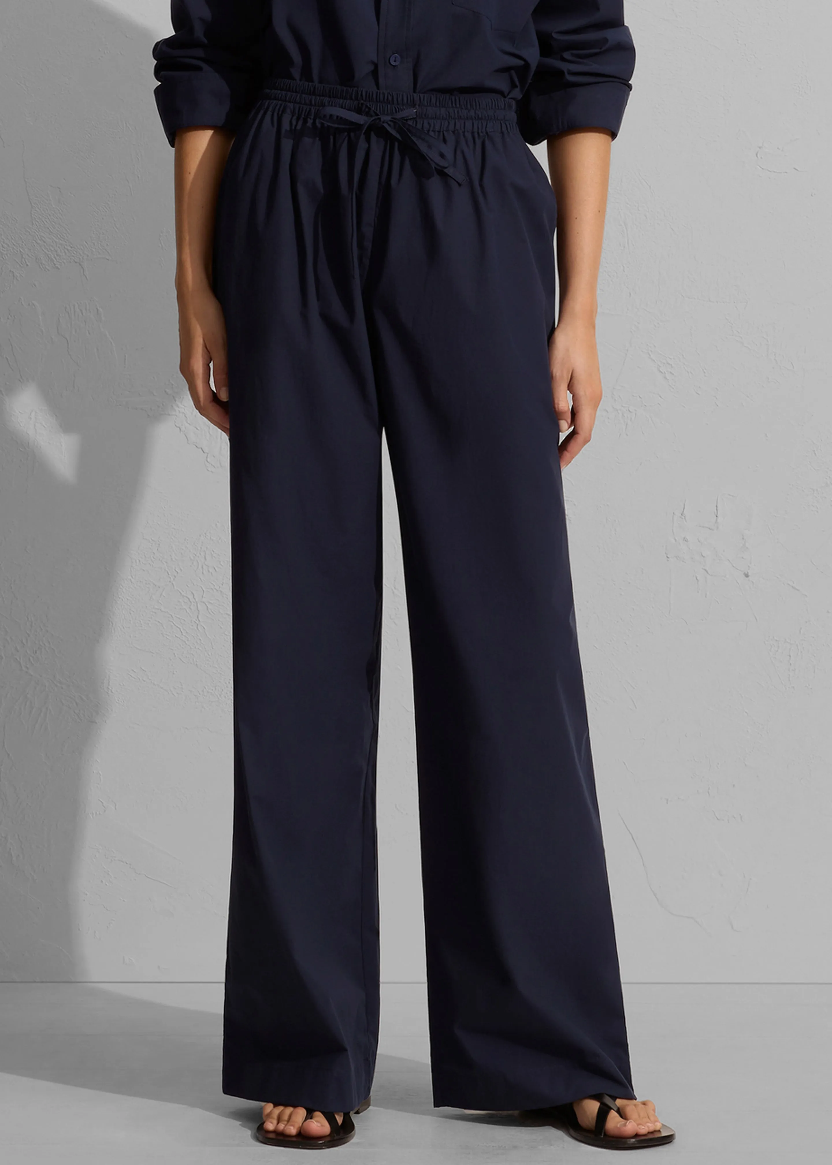 Matteau Relaxed Pant - Navy