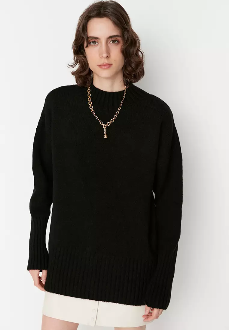 Trendyol Knit Sweater