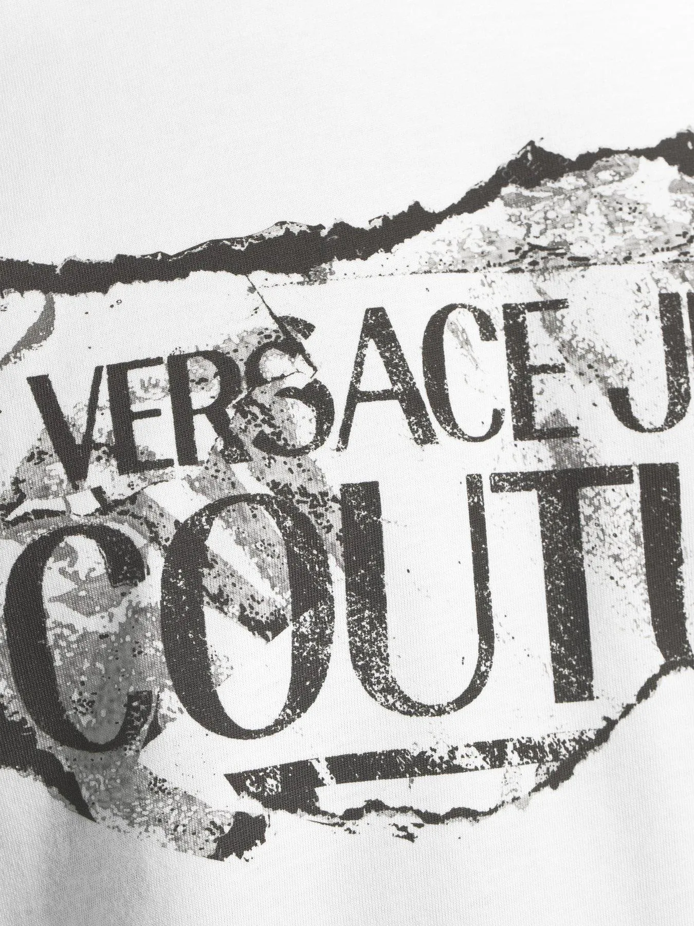 Versace Jeans Couture Magazine LogoRegular Fit T-shirt - White