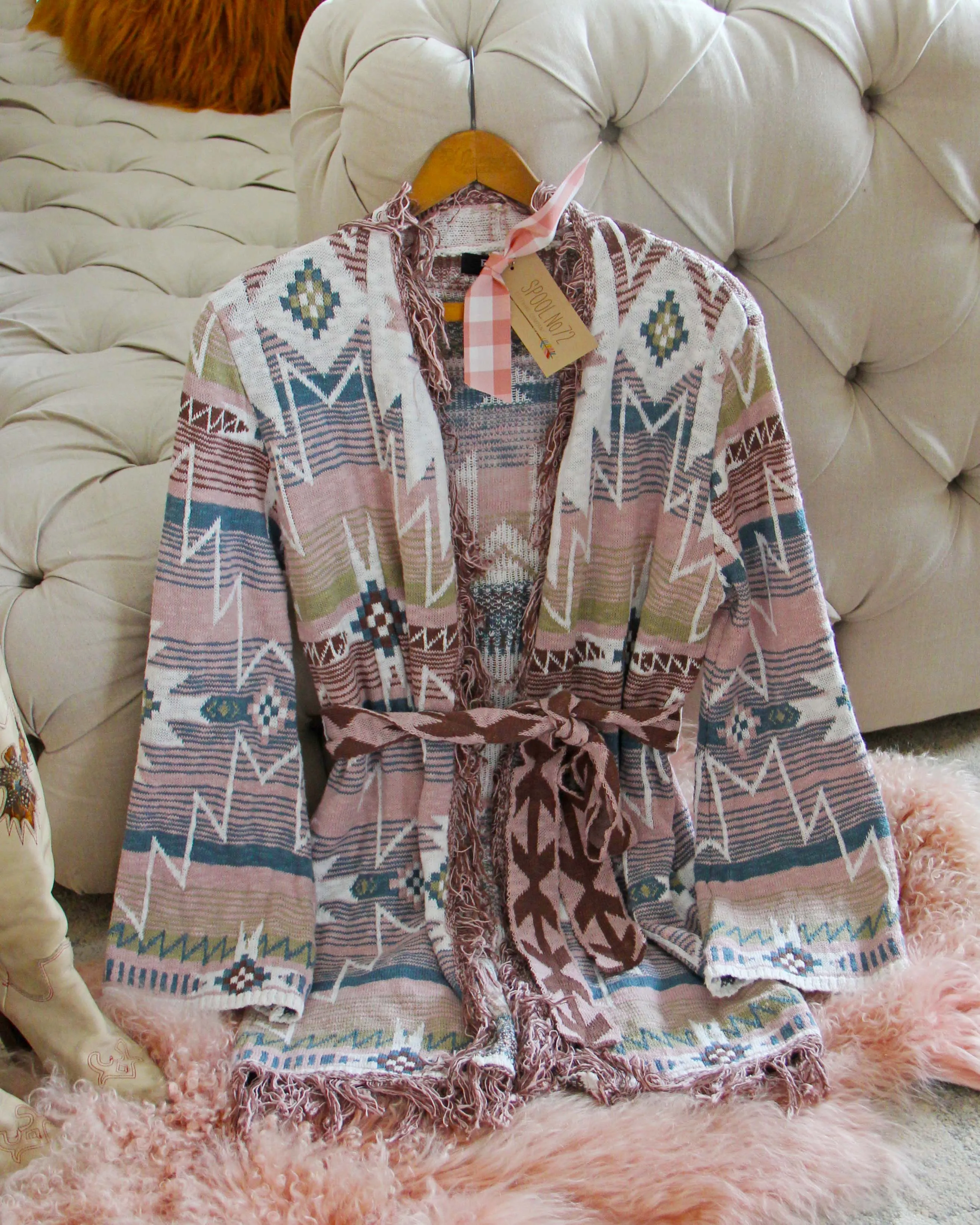 Wild Country Sweater in Pink