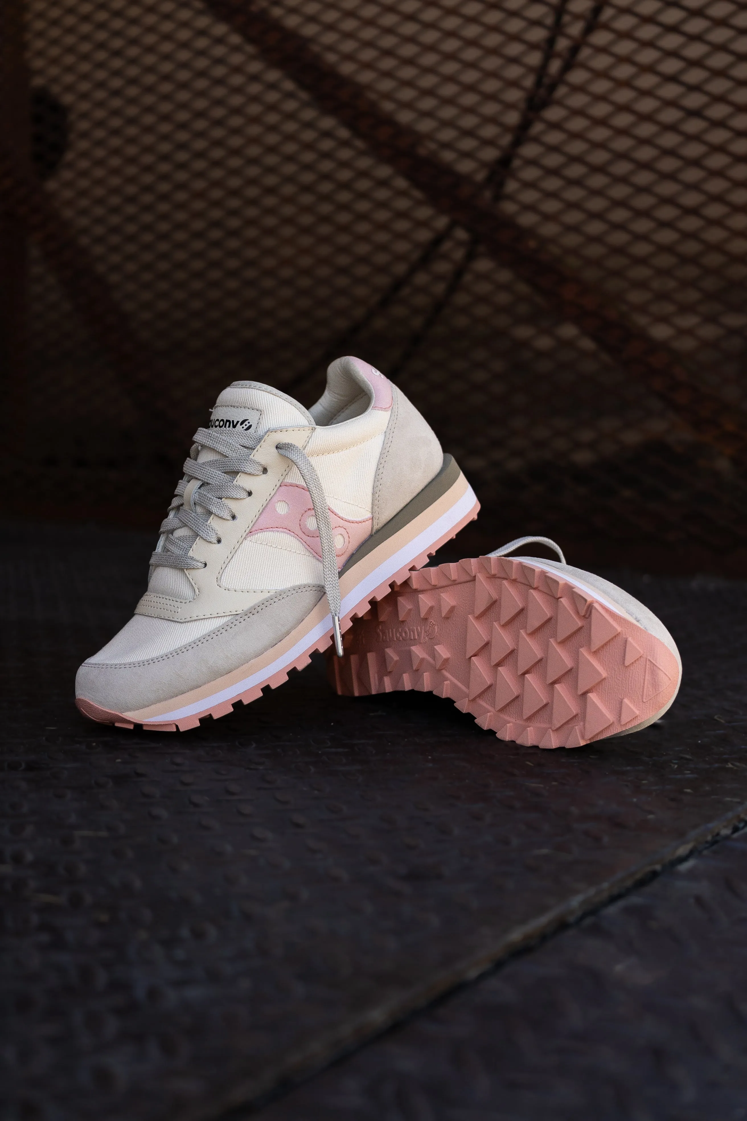 Women Saucony Jazz Triple (Beige/Salmon) S60778-2